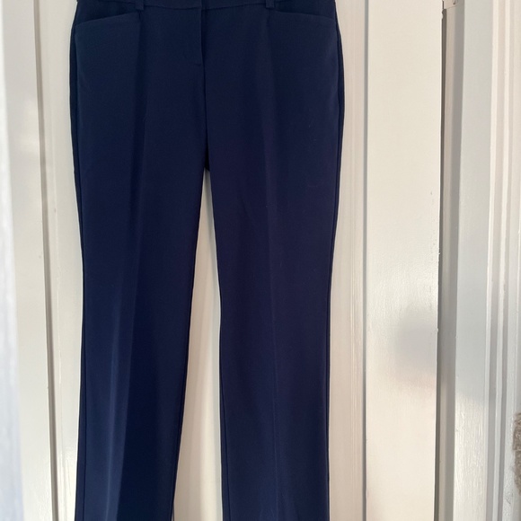New York & Company Straight Leg Pant Signature Fit Flex 7th Avenue 6 P - Picture 3 of 5
